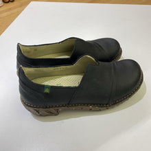Load image into Gallery viewer, EL Natura Lista slip on shoes 36
