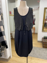 Load image into Gallery viewer, Entrata Dress M
