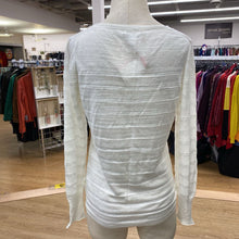 Load image into Gallery viewer, Banana Republic knit top M NWT
