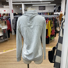 Load image into Gallery viewer, Lululemon two tone sweater 6
