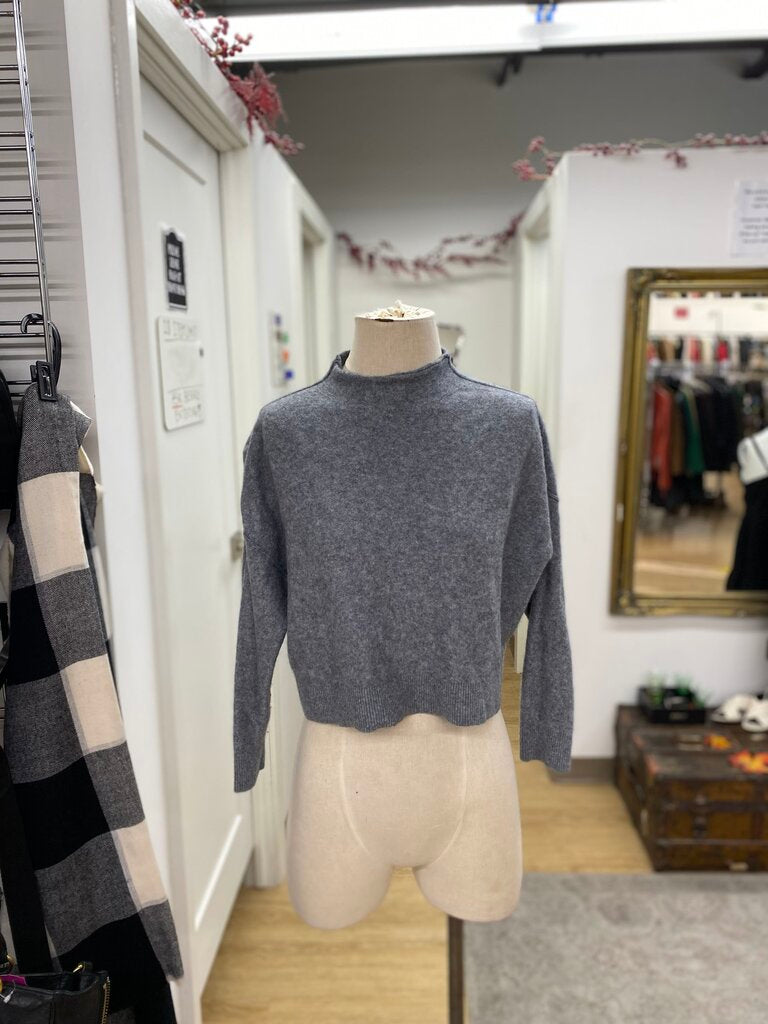 Pilcro cropped sweater S