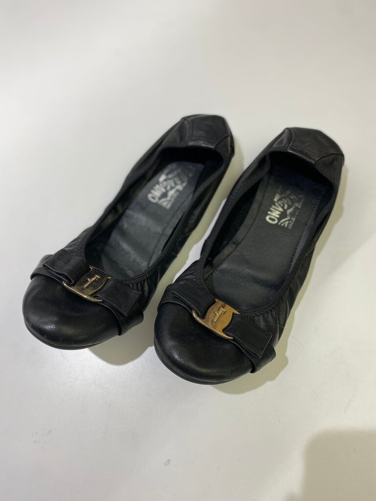 Salvatore Ferragamo ballet flats 39