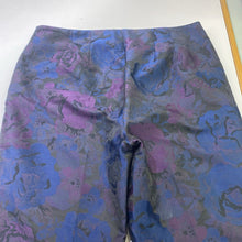 Load image into Gallery viewer, Talbots brocade pants 6
