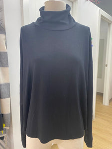 Wilfred top M