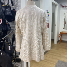 Load image into Gallery viewer, Eileen Fisher silk soft blazer M
