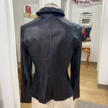 Load image into Gallery viewer, Only vintage leather jacket M
