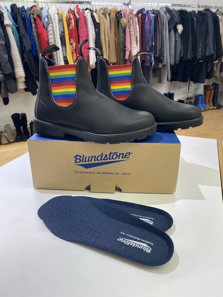 Blundstone Coloured Elastic Sided boots NIB 11(8.5 AUS)