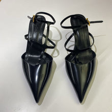 Load image into Gallery viewer, Massimo Dutti strappy kitten heels 41
