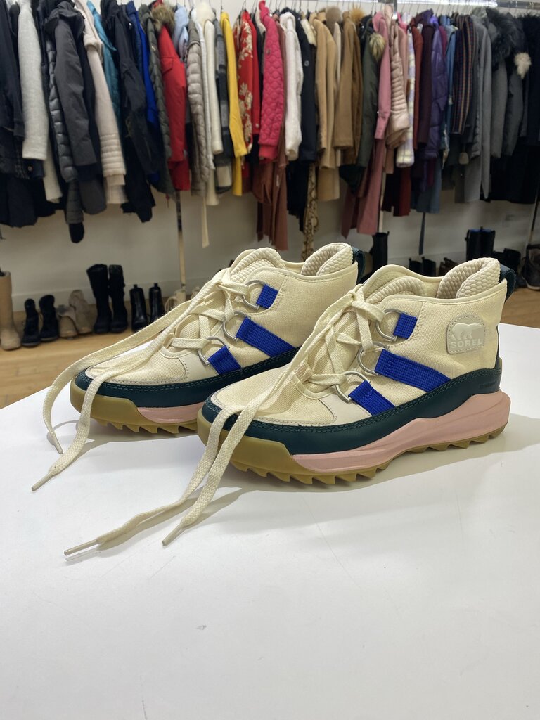 Sorel Ona RMX Chukka Waterproof boots 10