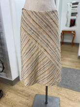 Load image into Gallery viewer, Talula vintage tweed skirt 8
