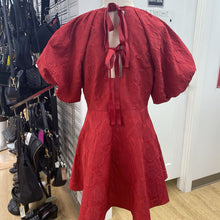 Load image into Gallery viewer, H&amp;M crinkled dress NWT M
