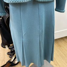 Load image into Gallery viewer, Art Custom vintage skirt sweater Approx M
