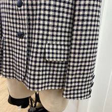 Load image into Gallery viewer, AQUASCUTUM vintage Blazer 14
