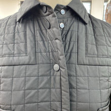 Load image into Gallery viewer, Salvatore Ferragamo quilted jacket 38

