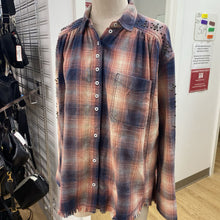 Load image into Gallery viewer, Free People plaid button up XS
