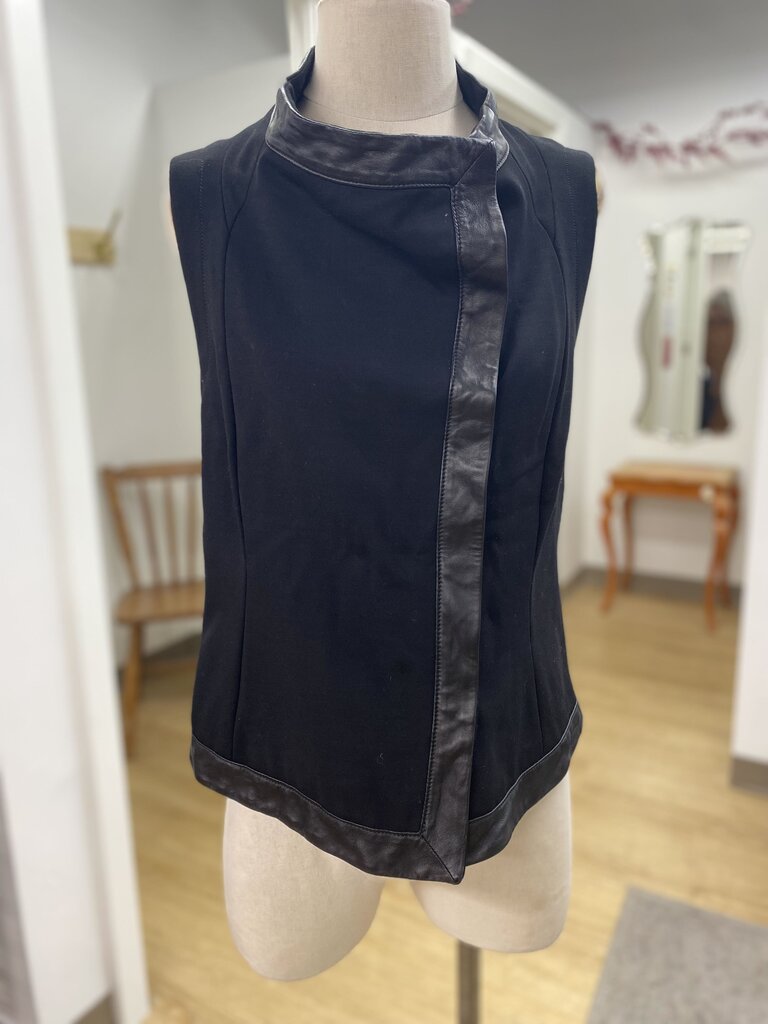 Danier Greta Constantine