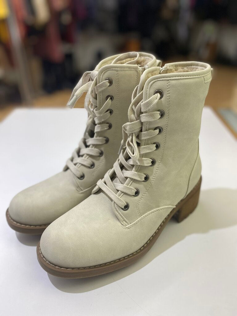 Bull Boxer fur lined boots 7