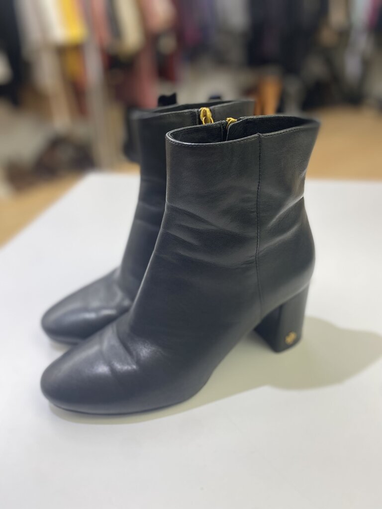 Tory Burch block heel boots 7.5