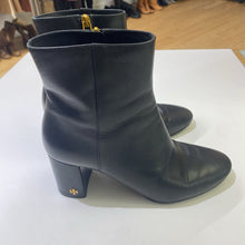 Load image into Gallery viewer, Tory Burch block heel boots 7.5
