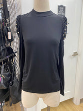 Load image into Gallery viewer, Hale Bob pearl detail sleeves top S
