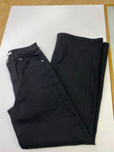 Load image into Gallery viewer, Banana Republic wide leg jeans 26
