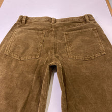 Load image into Gallery viewer, Gap Corduroy jeans 2

