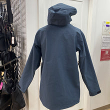 Load image into Gallery viewer, Hooké rain jacket XS

