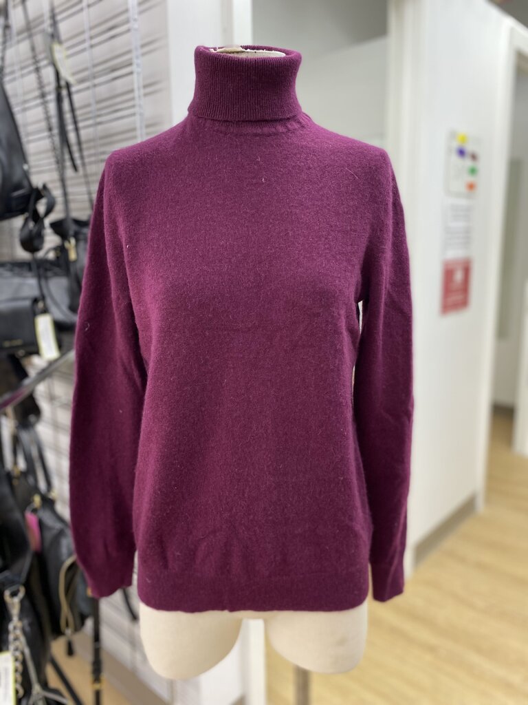 HBC cashmere sweater L
