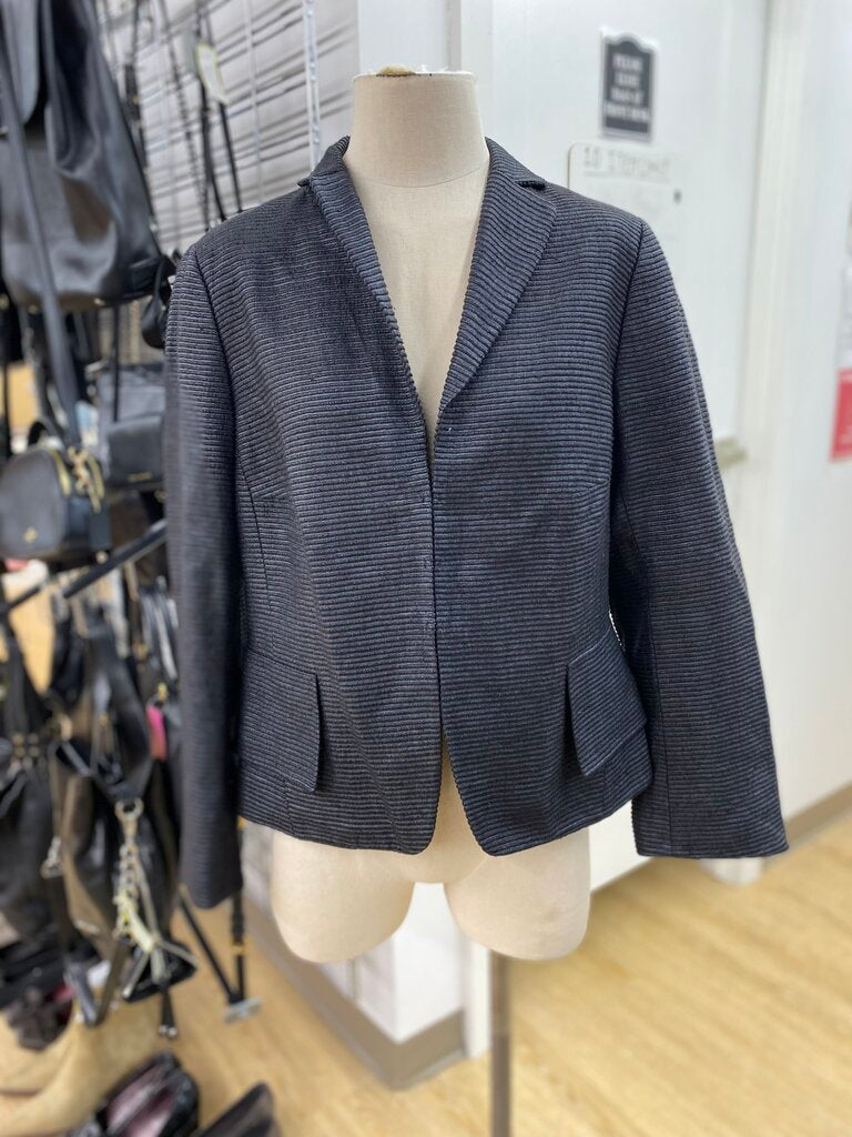 Akris Punto silk ribbed blazer 14