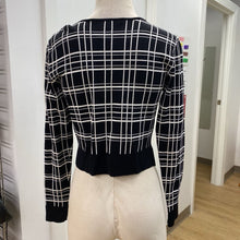 Load image into Gallery viewer, Tristan cropped knit top (Zipper) S
