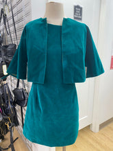 Load image into Gallery viewer, Vintage Green Velour dress jacket set XS (Circa 1960s)
