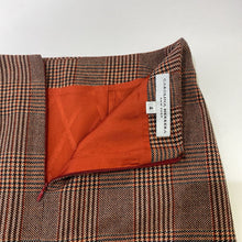 Load image into Gallery viewer, Carolina Herrera plaid skirt 4
