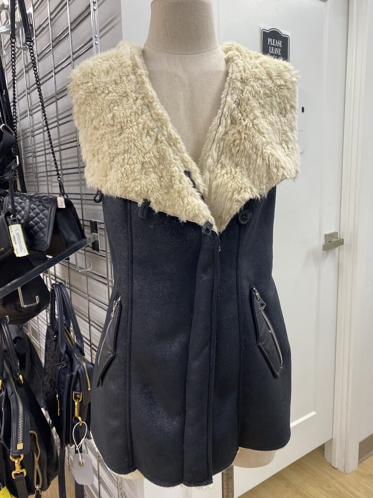 Zara faux shearling/suede vest NWT S
