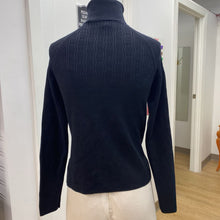 Load image into Gallery viewer, Caslon silk/nylon sweater M
