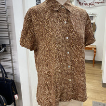 Load image into Gallery viewer, Talbots vintage silk top 14
