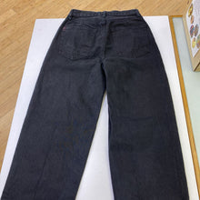 Load image into Gallery viewer, BDG High Rise baggy jeans 25
