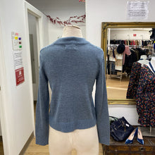 Load image into Gallery viewer, Heartloom sweater XS
