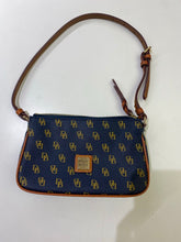 Load image into Gallery viewer, Dooney &amp; Burke Saffiano leather small shoulder bag
