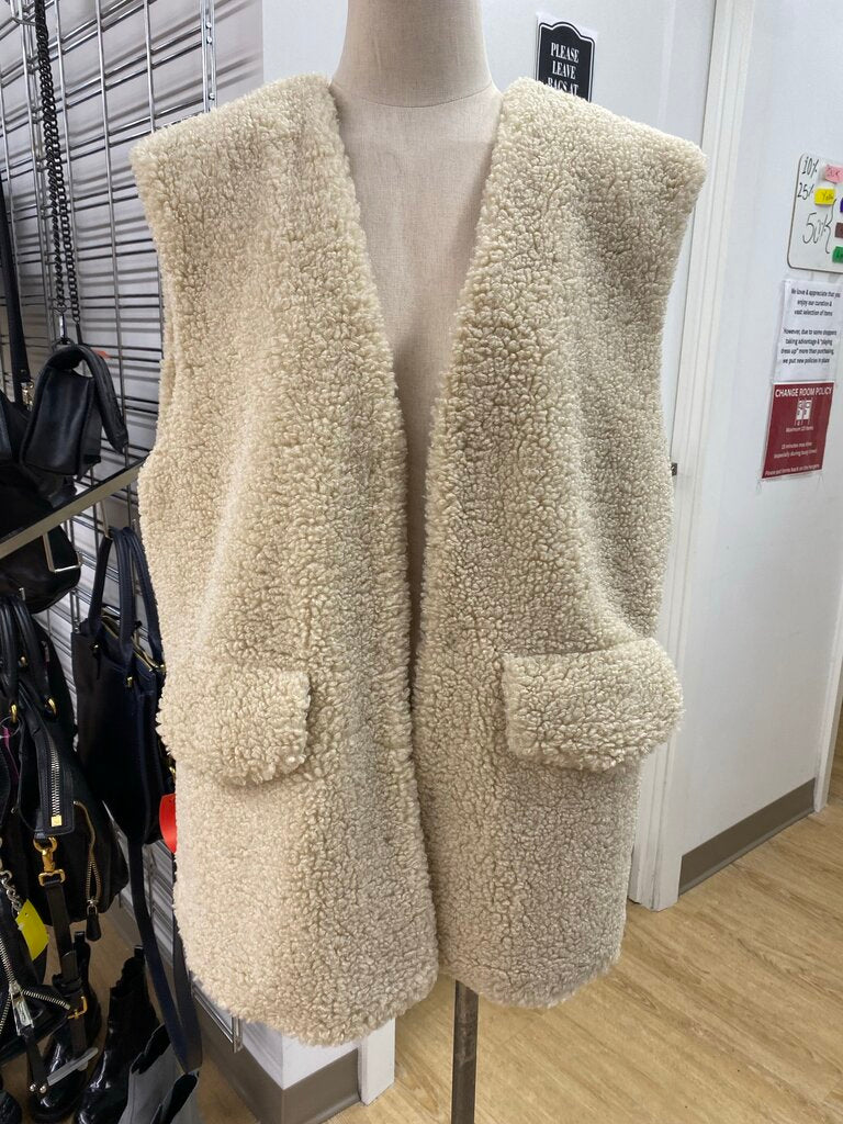 Steve Madden faux shearling vest L