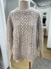 Load image into Gallery viewer, Club Monaco wool/blend sweater M
