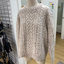 Load image into Gallery viewer, Club Monaco wool/blend sweater M
