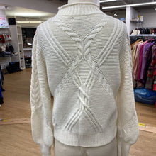Load image into Gallery viewer, Banana Republic Sweater S
