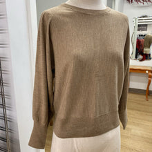 Load image into Gallery viewer, Banana Republic merino wool sweater XS
