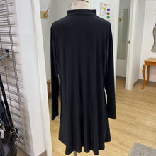 Load image into Gallery viewer, Sympli dress/tunic 16
