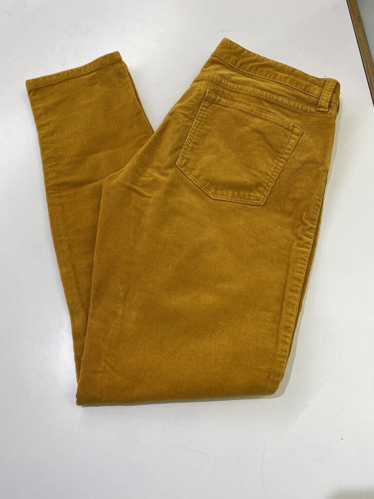 Banana Republic (outlet) skinny cords 8