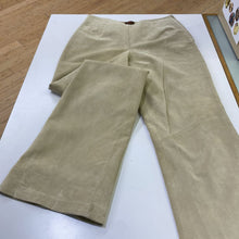 Load image into Gallery viewer, Danier vintage suede pants 4
