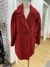 Load image into Gallery viewer, Lucky Brand teddy coat S
