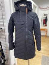Load image into Gallery viewer, Indygena down coat S
