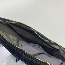 Load image into Gallery viewer, Epse cresent bag
