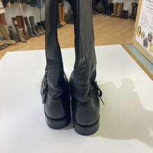 Load image into Gallery viewer, Frye boots 6
